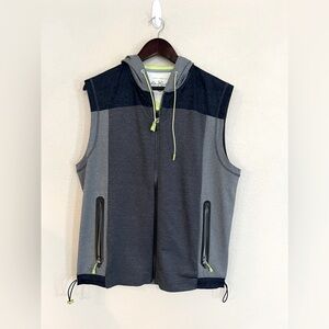 Robert Graham Zip Up Vest